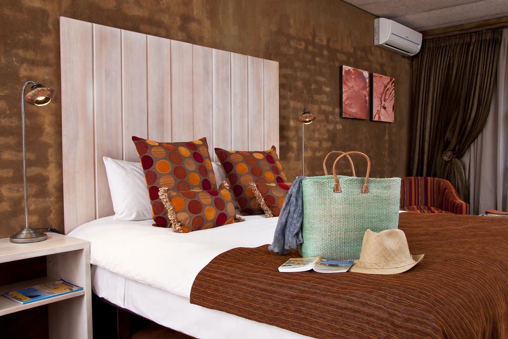 African Rock Hotel & Spa, A "Boutique Lifestyle Resort" Kempton Park Exterior photo